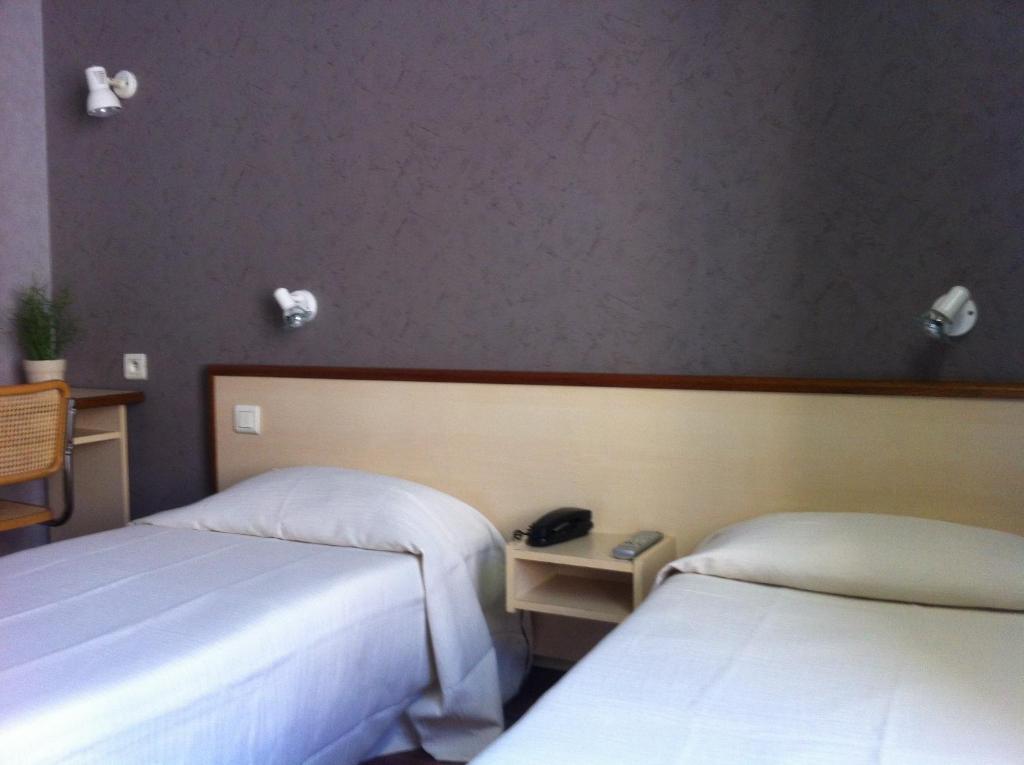 Hotel Du Sud Vieux Port Marseille Room photo